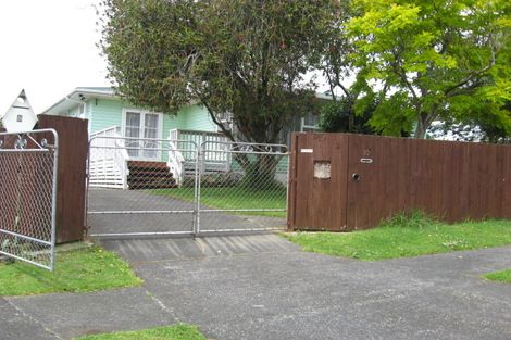 Photo of property in 10 Wayne Drive, Mangere, Auckland, 2022