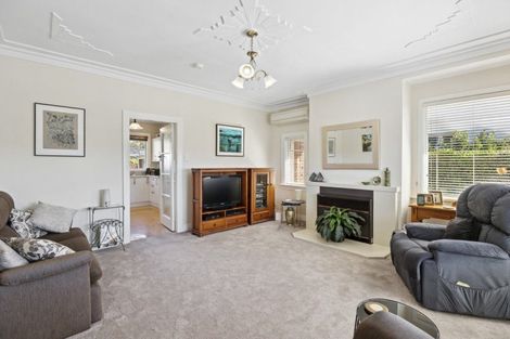 Photo of property in 104 Surrey Street, Forbury, Dunedin, 9012