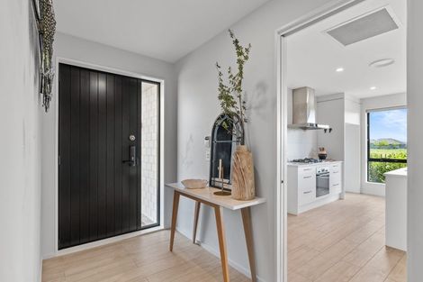 Photo of property in 48 Stationmasters Way, Prebbleton, 7604