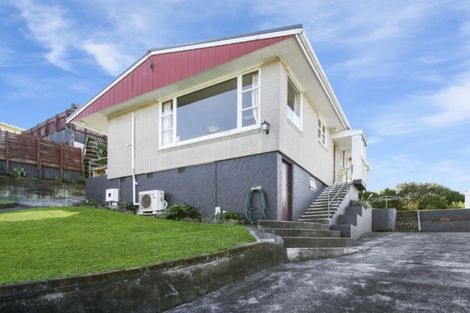 Photo of property in 11 Pembroke Street, Westown, New Plymouth, 4310