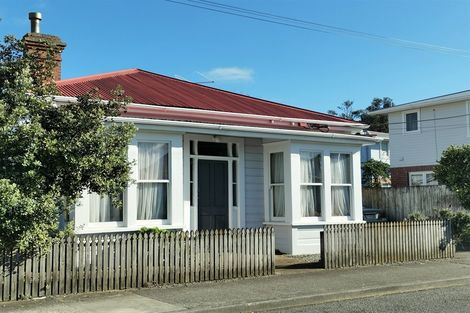 Photo of property in 31 Beach Street, Petone, Lower Hutt, 5012