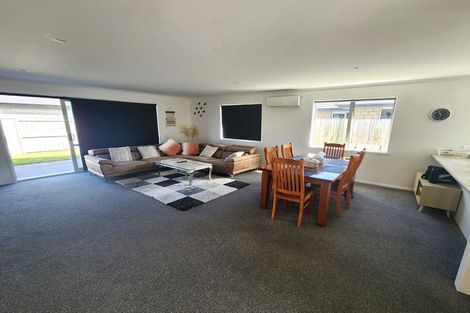 Photo of property in 19 Naeo Close, Papamoa Beach, Papamoa, 3118