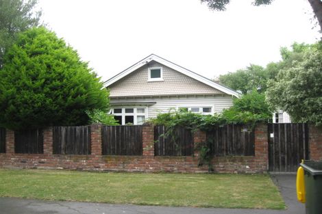 Photo of property in 14 Dee Street, St Albans, Christchurch, 8014