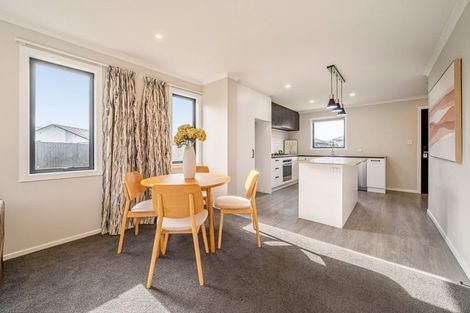 Photo of property in 52 Mawai Hakona Drive, Wallaceville, Upper Hutt, 5018