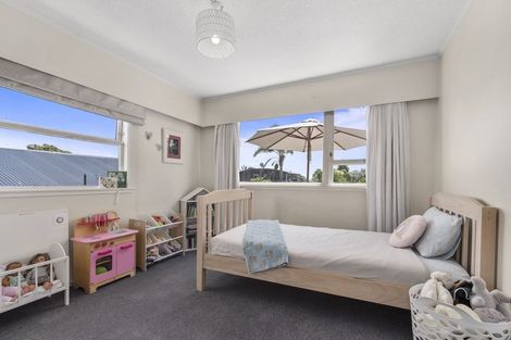 Photo of property in 80 Ngataringa Road, Devonport, Auckland, 0624
