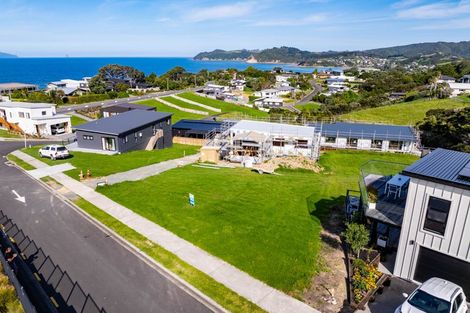 Photo of property in 7 Blue Moon Rise, Langs Beach, 0582