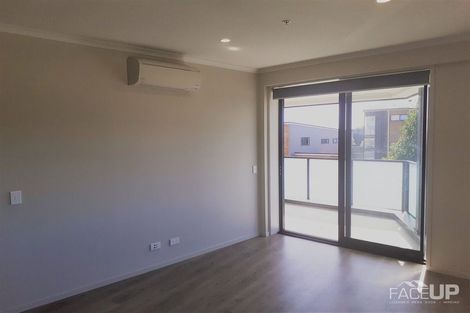 Photo of property in 2/22 Kerewhenua Crescent, Hobsonville, 0616