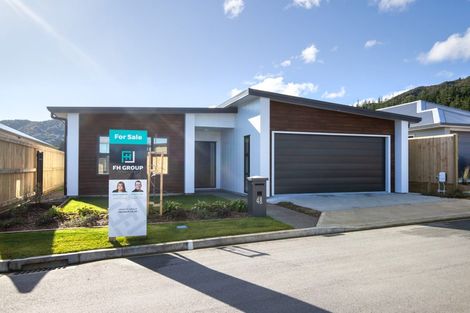 Photo of property in 48 Te Ara O Roimata, Wainuiomata, Lower Hutt, 5014