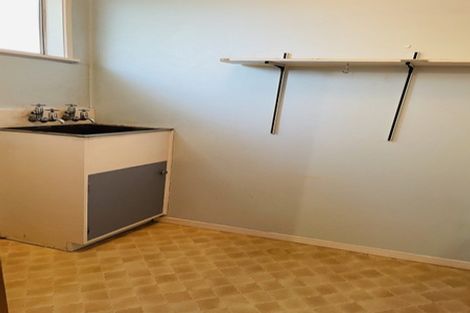 Photo of property in 24 Royal Road, Massey, Auckland, 0614