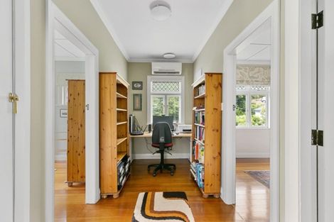 Photo of property in 48 Chamberlain Road, Karori, Wellington, 6012