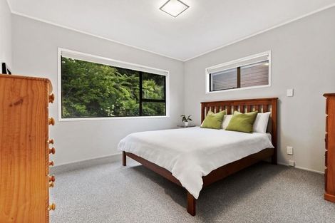 Photo of property in 15a Bridge Avenue, Te Atatu South, Auckland, 0610