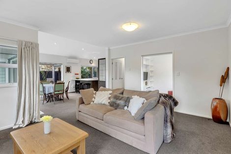 Photo of property in 466b College Street, Hokowhitu, Palmerston North, 4410