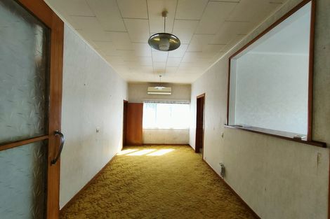 Photo of property in 34 Glenfern Road, Mellons Bay, Auckland, 2014