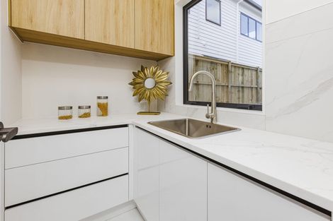 Photo of property in 16 Rathfarnham Road, Flat Bush, Auckland, 2019