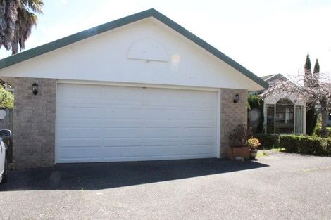 Photo of property in 27 Oakridge Way, Northpark, Auckland, 2013