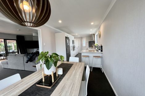 Photo of property in 35 John Street, Otatara, Invercargill, 9879