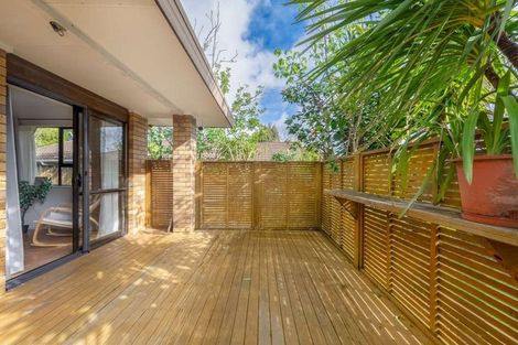 Photo of property in 15 Seneca Court, Golflands, Auckland, 2013