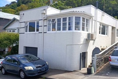 Photo of property in 9 Upper Lewisville Terrace, Thorndon, Wellington, 6011