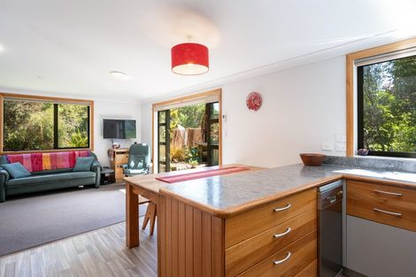 Photo of property in 2090 Moutere Highway, Upper Moutere, 7175