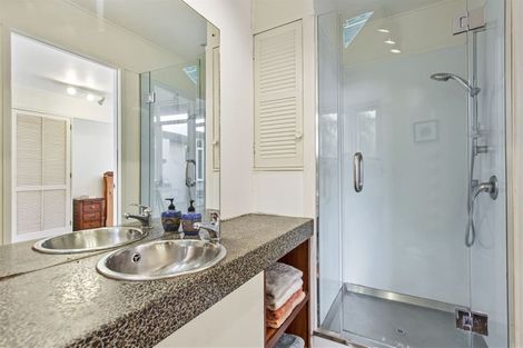 Photo of property in 109 Waller Avenue, Bucklands Beach, Auckland, 2012