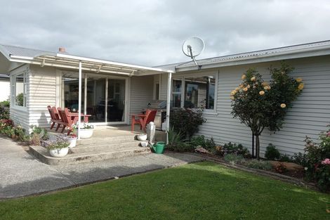 Photo of property in 3 Carlyle Street, Tuatapere, 9620