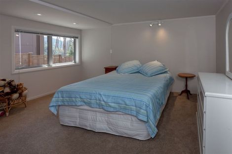 Photo of property in 115 Oratia Place, Onemana, Whangamata, 3691