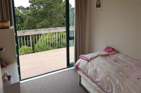 Photo of property in 193a Godley Road, Titirangi, Auckland, 0604