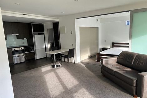 Photo of property in Summit Apartments, 20/184 Molesworth Street, Thorndon, Wellington, 6011