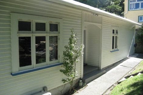 Photo of property in 121 Rakau Road, Hataitai, Wellington, 6021