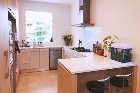 Photo of property in 68 Mackay Drive, Greenhithe, Auckland, 0632