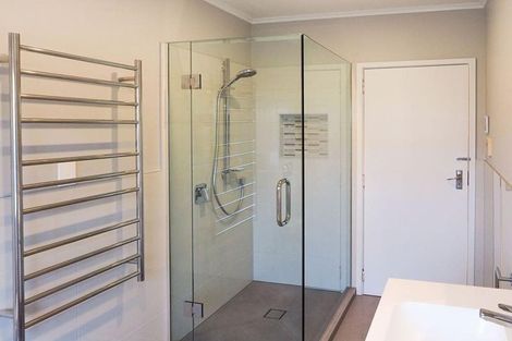 Photo of property in 56 Nile Road, Milford, Auckland, 0620