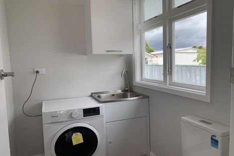 Photo of property in 74 Queenwood Road, Levin, 5510