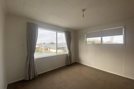 Photo of property in 52 Sawyers Arms Road, Northcote, Christchurch, 8052