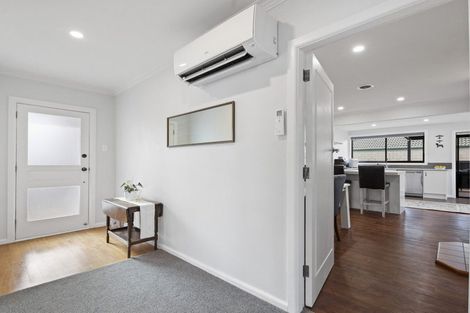 Photo of property in 76 Balrudry Street, Avonhead, Christchurch, 8042