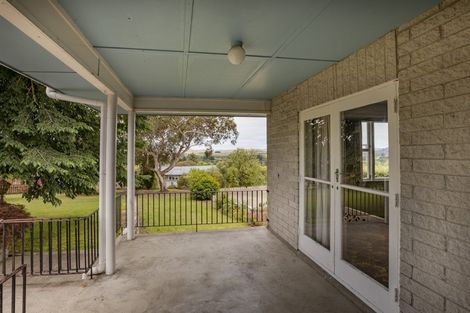 Photo of property in 12 Domain Road, Waipawa, 4210