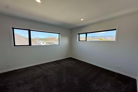 Photo of property in 36a Oxford Crescent, Ebdentown, Upper Hutt, 5018