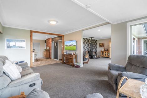 Photo of property in 216 Ryal Bush Wallacetown Road, Branxholme, Invercargill, 9876