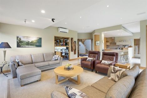 Photo of property in 113 Jeffreys Road, Strowan, Christchurch, 8052