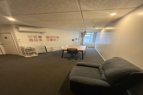 Photo of property in 1/8 Lipman Street, Mount Victoria, Wellington, 6011