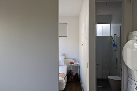 Photo of property in 14 City View Terrace, Birkenhead, Auckland, 0626