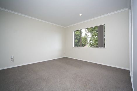 Photo of property in 16d Lincoln Road, Henderson, Auckland, 0610
