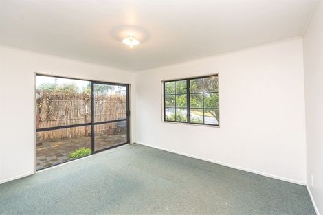 Photo of property in 49 Rangiora Street, Castlecliff, Whanganui, 4501