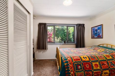 Photo of property in 21 Grand Vue Road, Kawaha Point, Rotorua, 3010