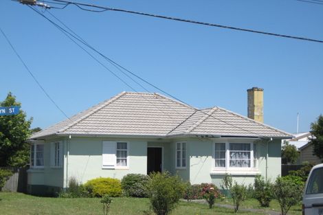 Photo of property in 137 Selwyn Street, Somerfield, Christchurch, 8024