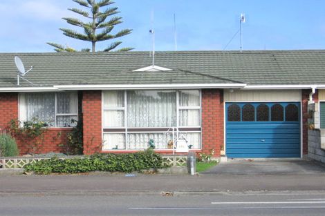 Photo of property in 3/272 Ruahine Street, Terrace End, Palmerston North, 4410