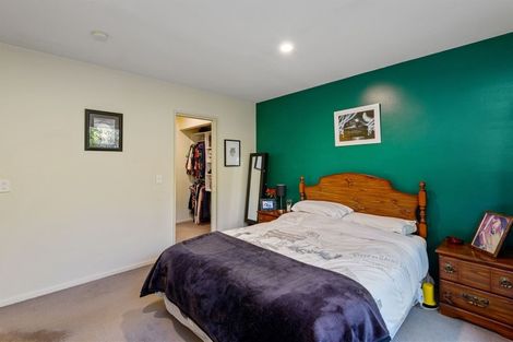 Photo of property in 3a Hadlow Place, Burnside, Christchurch, 8041