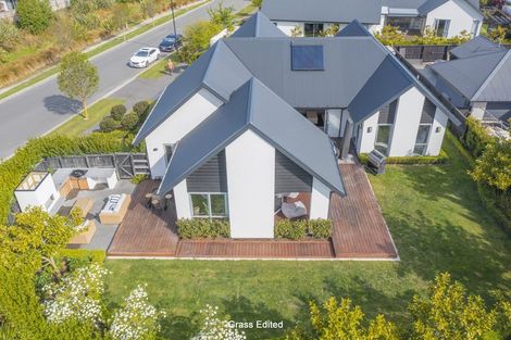 Photo of property in 64 Bluestone Drive, Parklands, Christchurch, 8083