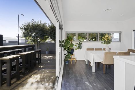 Photo of property in 18 Rawiri Drive, Bell Block, New Plymouth, 4312