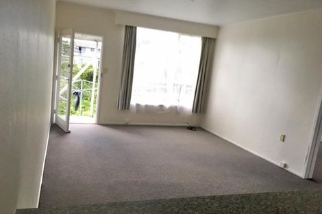 Photo of property in 23 Kelwyn Road, Kelston, Auckland, 0602