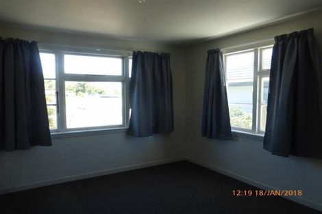 Photo of property in 17 Shortland Street, Wainoni, Christchurch, 8061